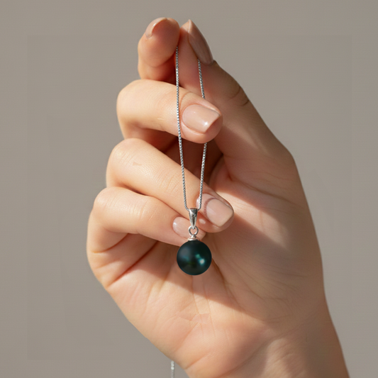 Tahiti-Perlen Halskette Pfau – 9 mm AA+ auf 925 Sterling Silber Venezianer Kette