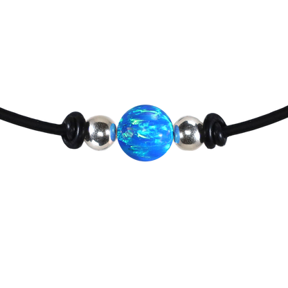Blauer Opal Halskette – 8 mm Rundanhänger mit 925 Sterling Silber & Echtlederband | Handgefertigter Choker für Damen