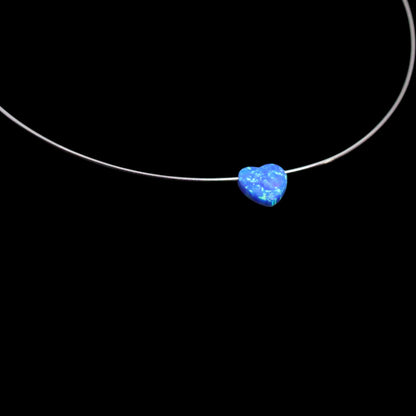 Omega Halskette mit blauem Herz-Opal (12×12 mm, AAA) – 925 Sterling Silber, weiß rhodiniert