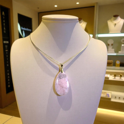 Vergoldete Boxkette mit Rosenquarz Engelstränen-Anhänger