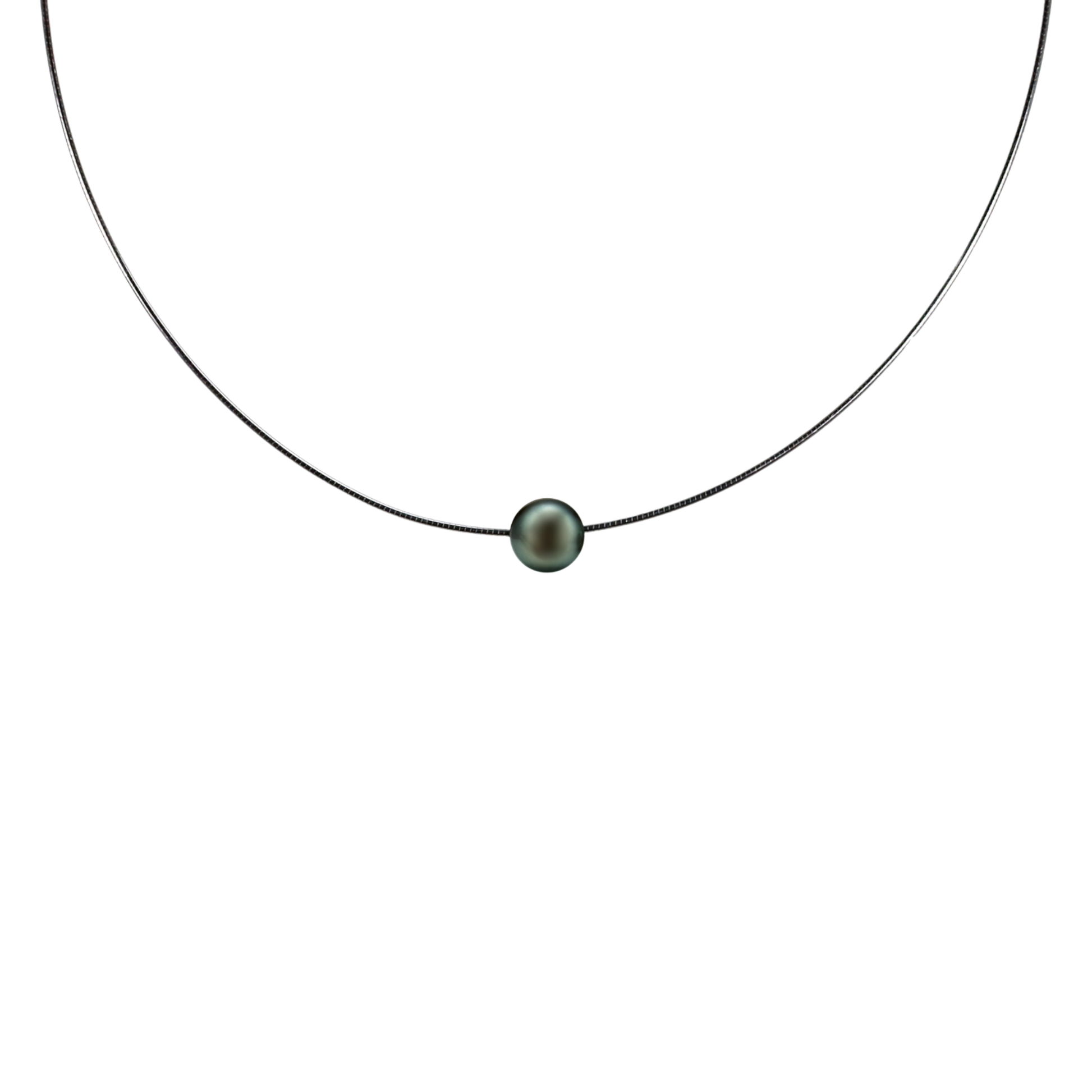 Nahaufnahme der runden Tahiti-Perle (8–9 mm) mit grün-blauem Schimmer