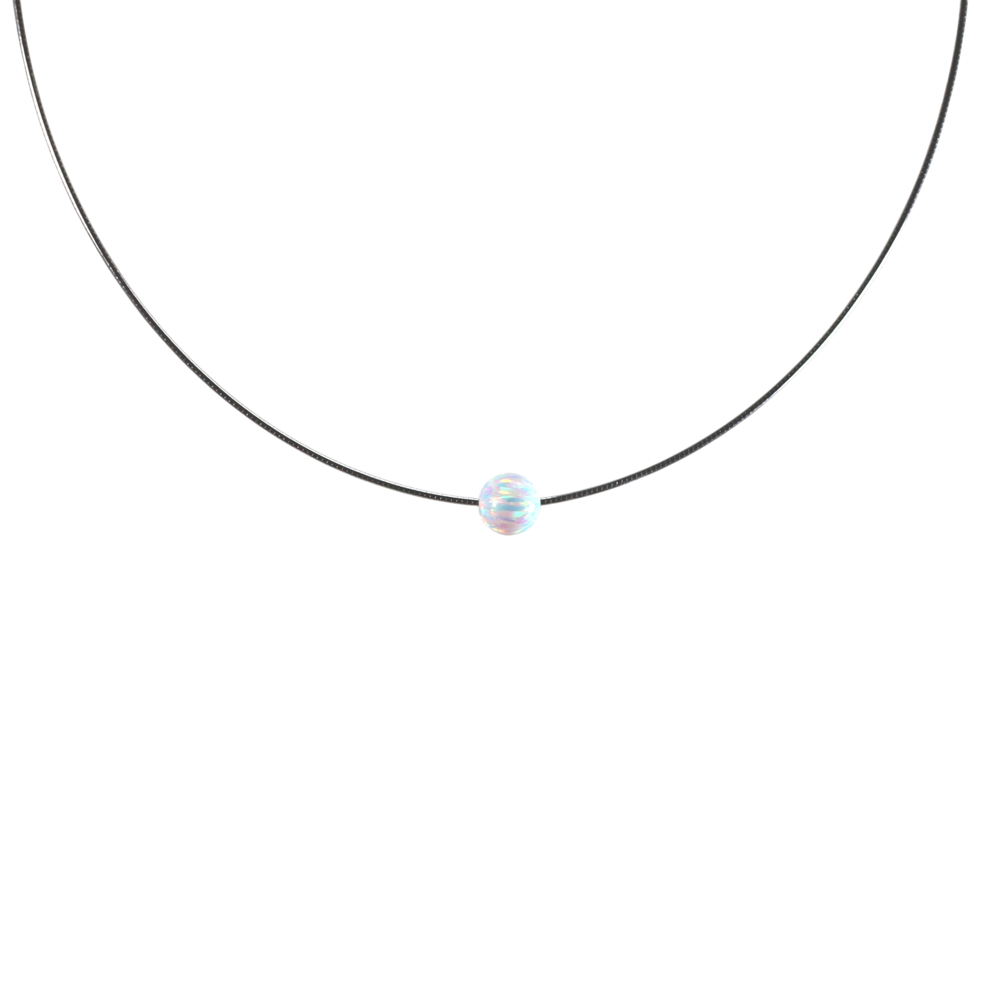 Schwebender Opalanhänger in Regenbogenfarben – Nahaufnahme