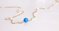 Edellis Halskette Mit Blauem Opal 8 mm, 14 Karat Gold Gef&uuml;llt | Opal-Perlen-Halskette | L&auml;nge 42 &ndash; 48 cm