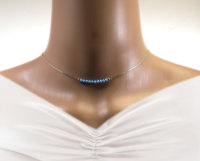 Hochwertige Halskette Mit Hellblauem synthetischen Opal Perlen Winzige 3mm Opal Perle Minimalistischer Schmuck, wei&szlig; rhodinierter 925 Sterling Silber Venezianer Box Kette | Opal-Perlen-Halskette